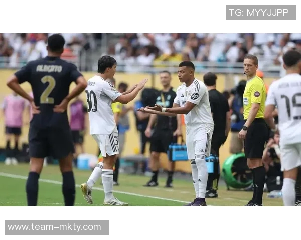 机会来了阿斯报道姆巴佩缺阵贡萨洛成皇马中锋唯一替补人选