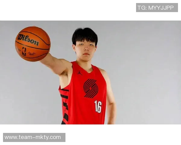 杨瀚森需克服沟通障碍理解教练意图才能快速融入球队节奏 杨瀚森需克服沟通障碍理解教练意图才能快速融入球队节奏